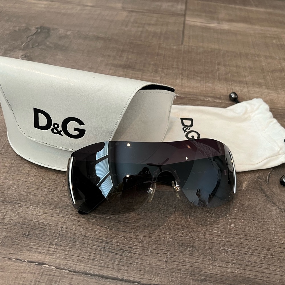 SOLD—Dolce and Gabbana sunglasseses